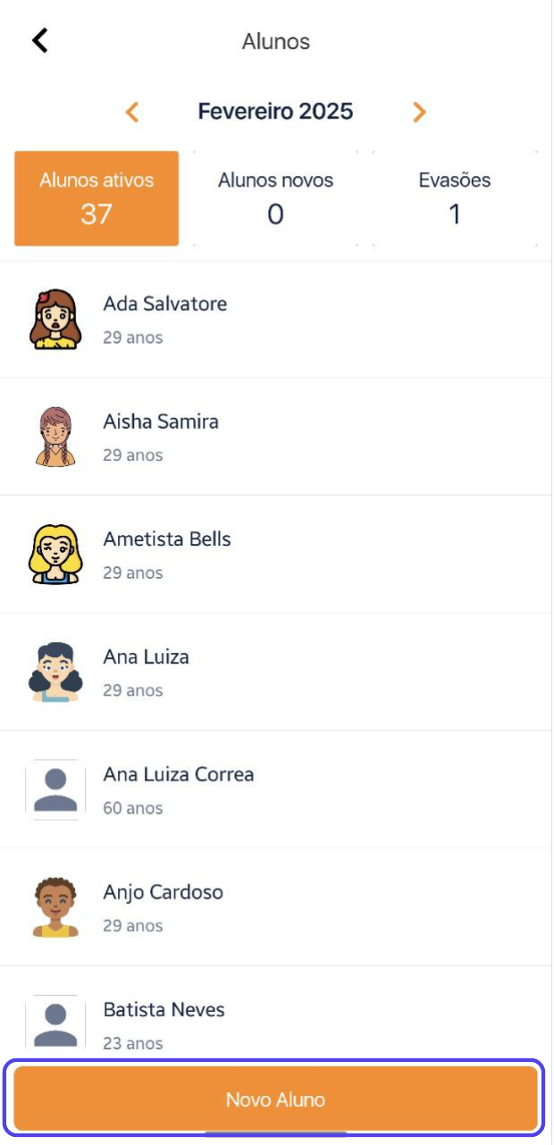 Tela com lista de alunos destacando botão na parte inferior da tela "Novo aluno"